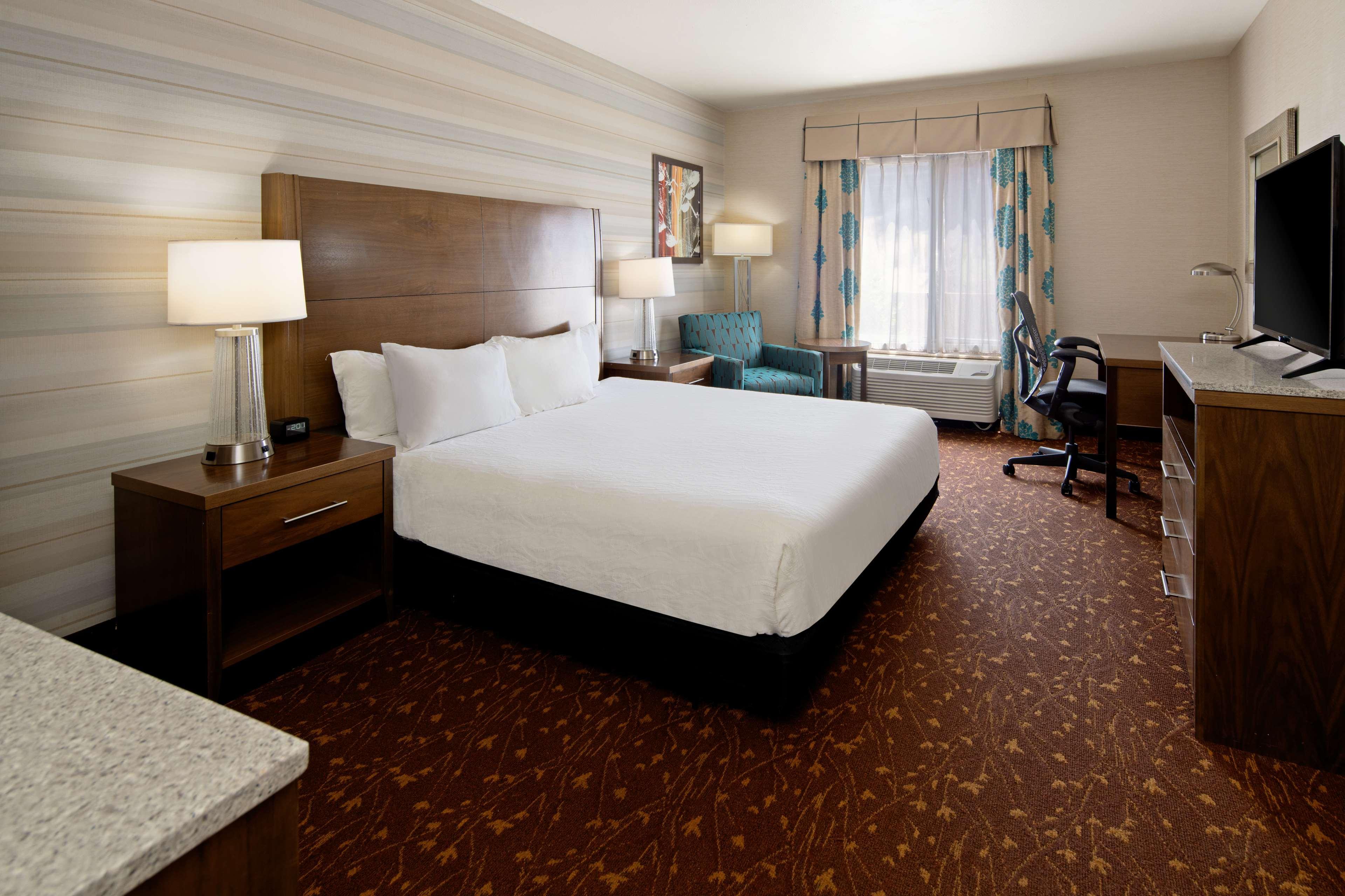 Hilton Garden Inn Albuquerque Airport Bagian luar foto