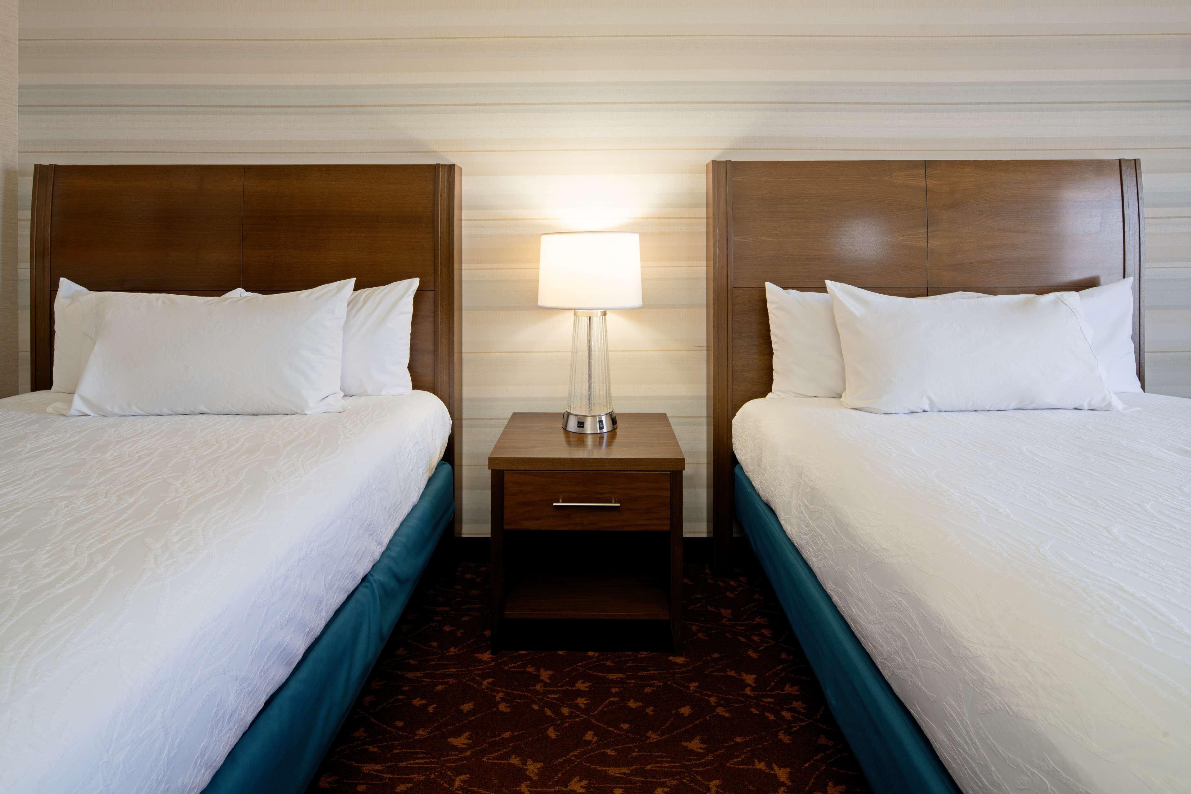 Hilton Garden Inn Albuquerque Airport Bagian luar foto