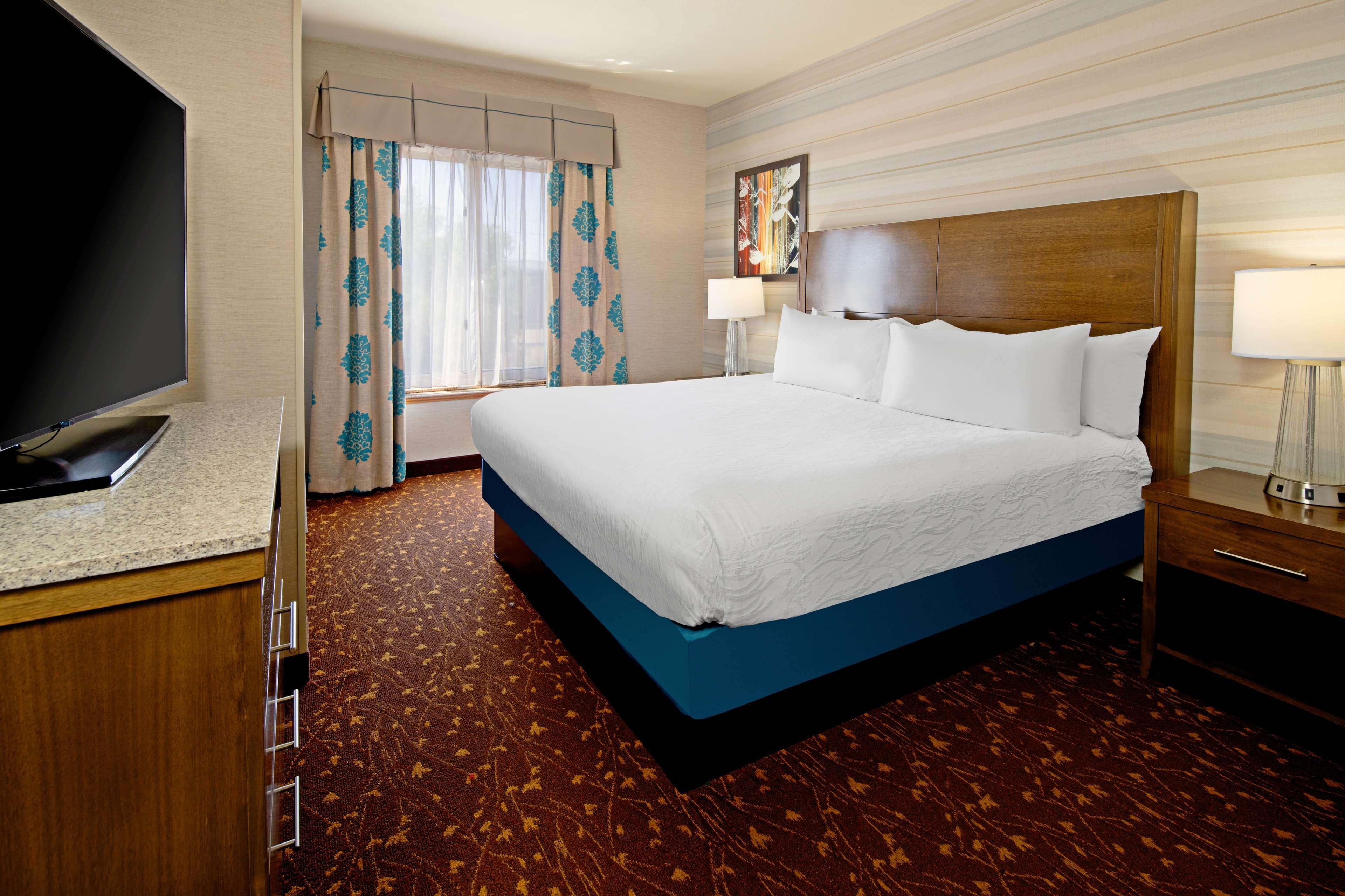 Hilton Garden Inn Albuquerque Airport Bagian luar foto
