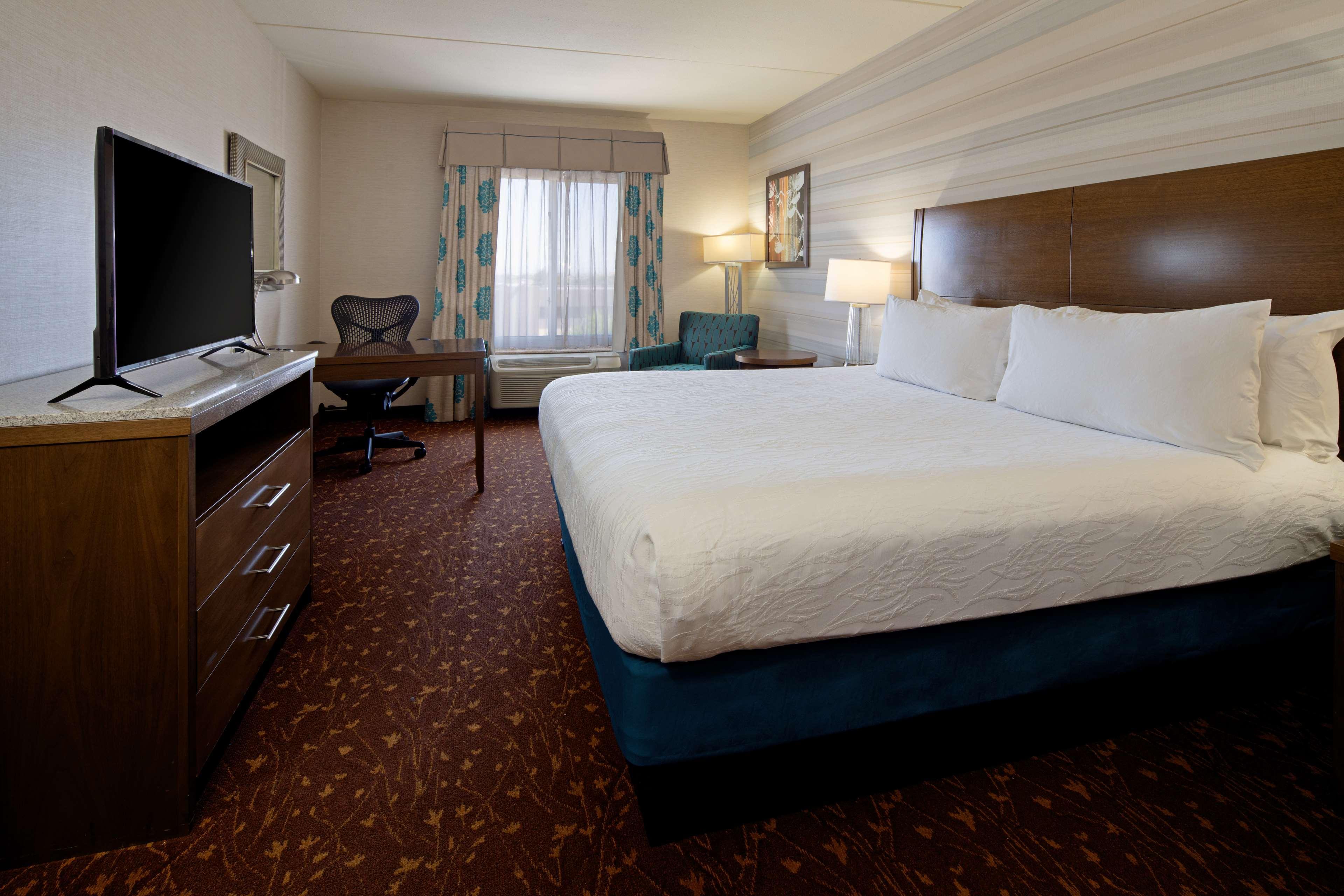 Hilton Garden Inn Albuquerque Airport Bagian luar foto