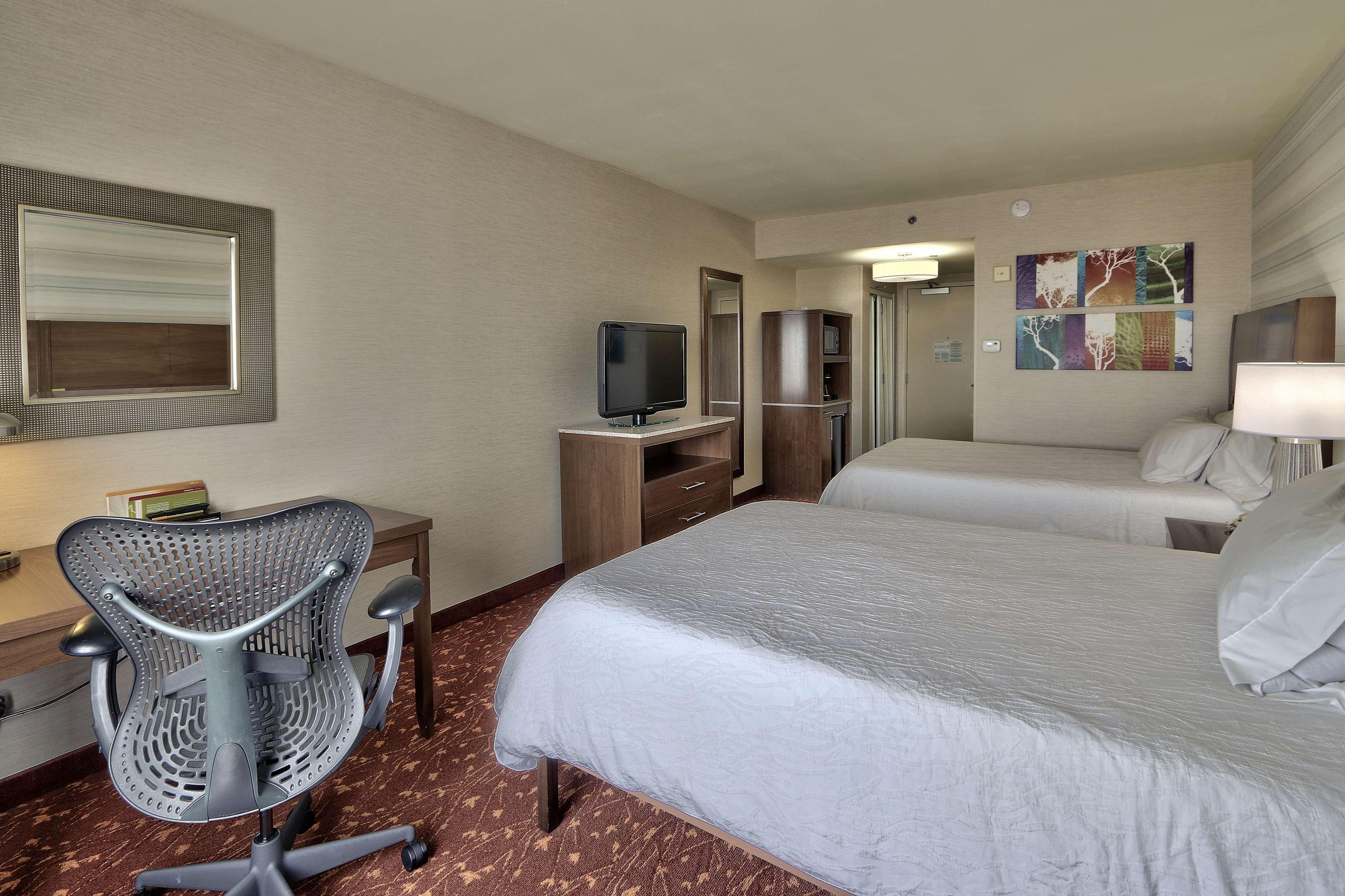 Hilton Garden Inn Albuquerque Airport Bagian luar foto