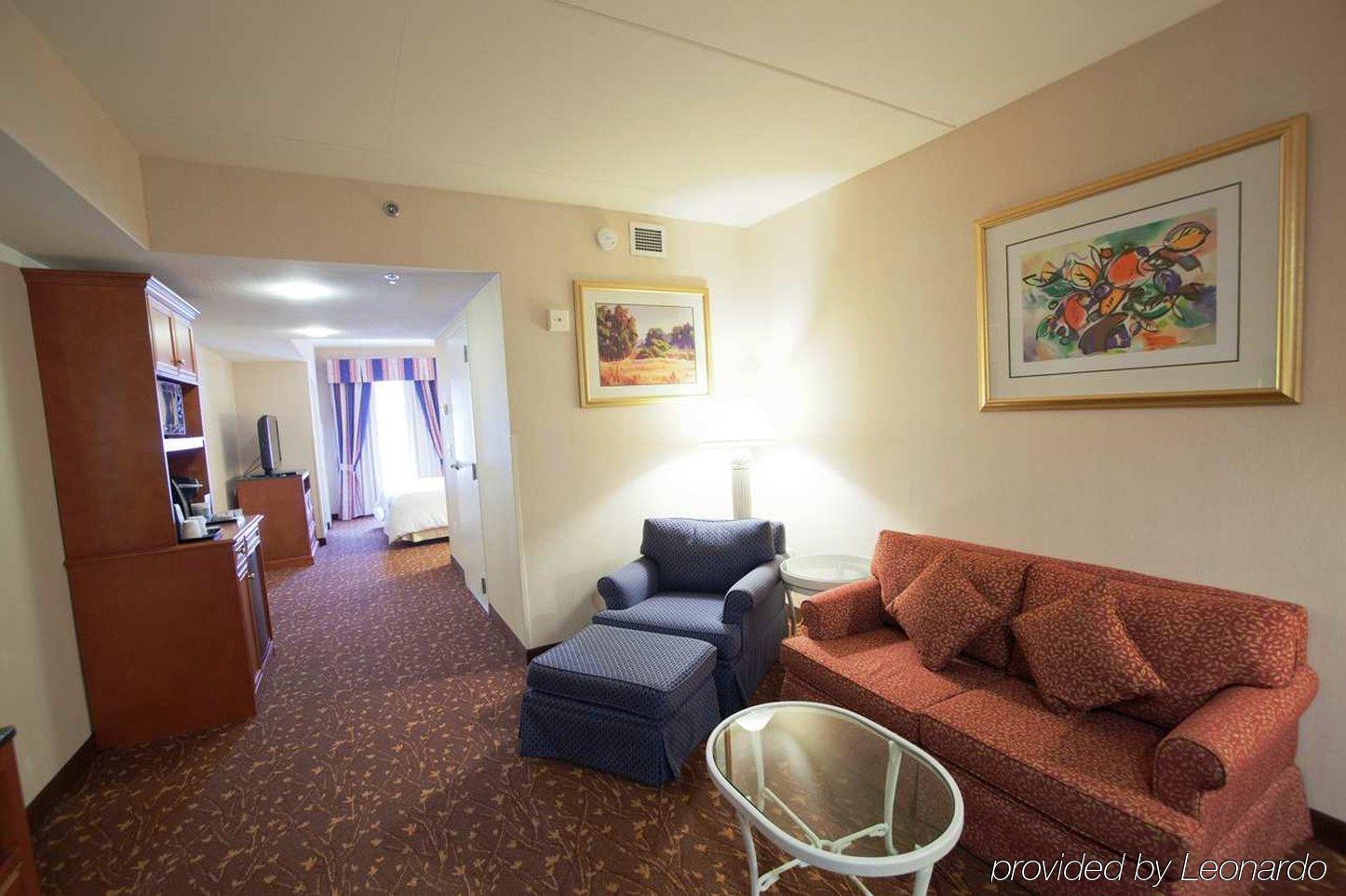 Hilton Garden Inn Albuquerque Airport Bagian luar foto